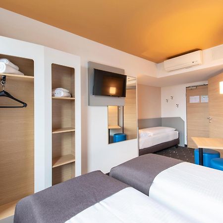 B&B Hotel لاندشوت المظهر الخارجي الصورة