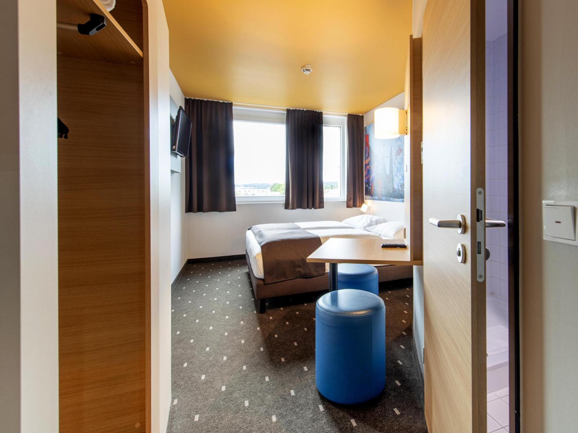 B&B Hotel لاندشوت المظهر الخارجي الصورة