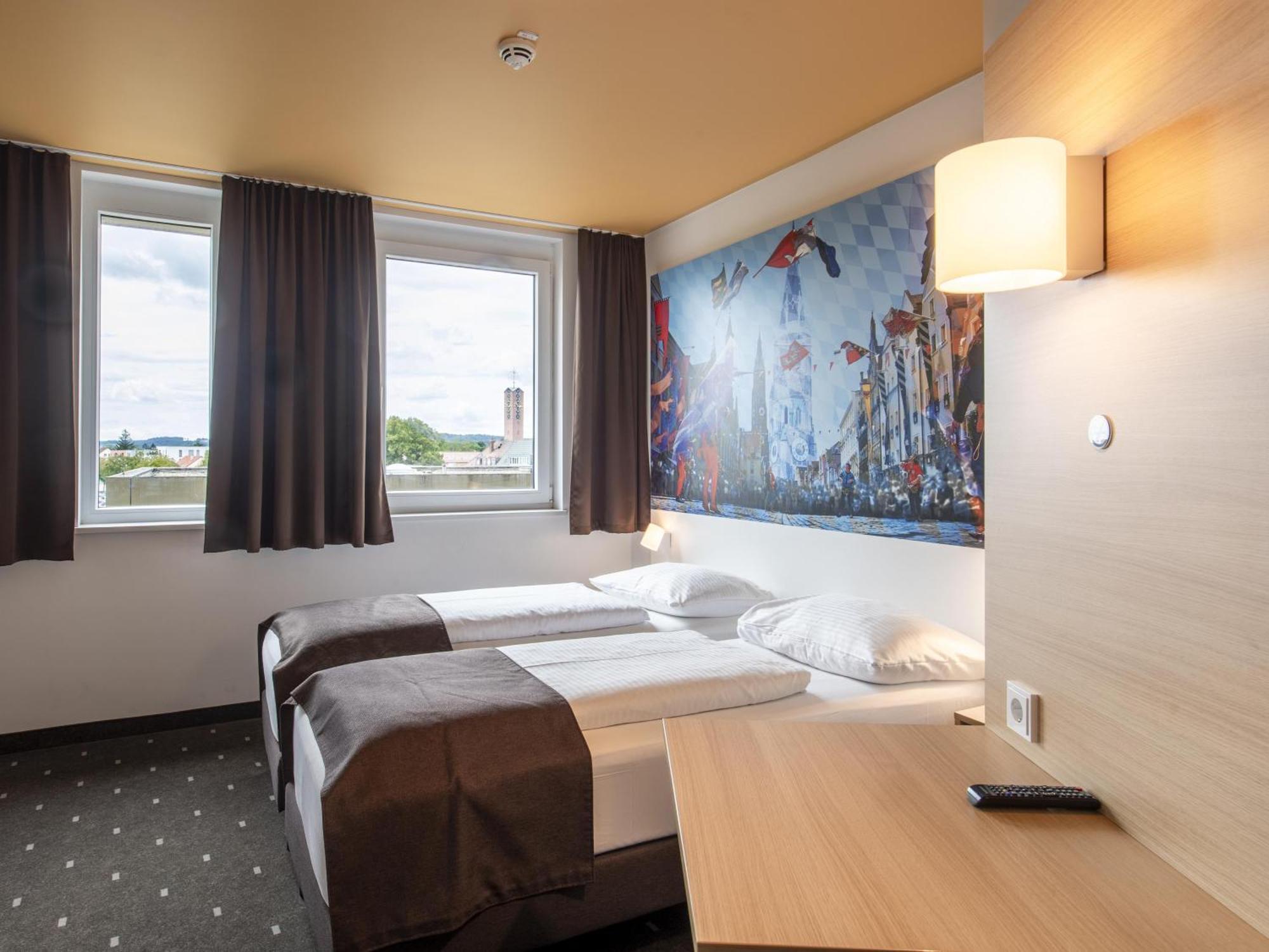 B&B Hotel لاندشوت المظهر الخارجي الصورة